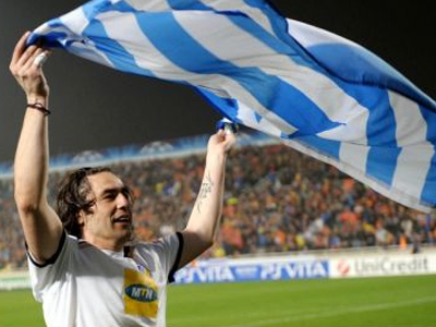 Συγχαρητήρια από τον Εθνικό στον ΑΠΟΕΛ Συγχαρητήρια από τον Εθνικό στον ΑΠΟΕΛ