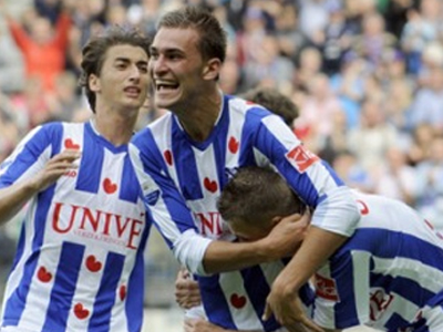 Διαφήμιση του ποδοσφαίρου το Χέρενφεν-Ρόντα