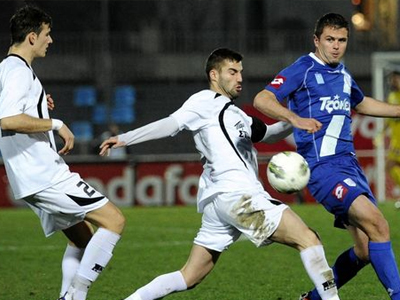 Νίκη με Μπεσέρα για τον ΠΑΣ Γιάννινα