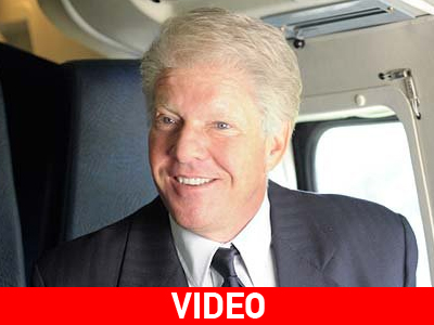 Αποκάλυψε πώς έγινε ο «Bill Clinton» Αποκάλυψε πώς έγινε ο «Bill Clinton»