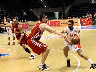 Ανακοίνωσε τον Σίμονς η Αρμάνι Μιλάνο