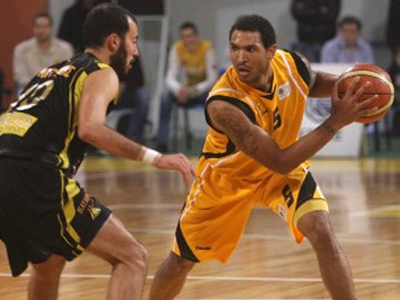 Για την «τιμή των όπλων» ο Άρης κόντρα στη Ντόνετσκ