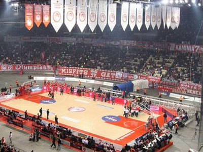 Δύο ώρες πριν το τζάμπολ οι ανταλλαγές εισιτηρίων