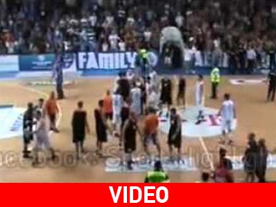 Σκόπια: Μετέτρεψαν το παρκέ σε… ρινγκ