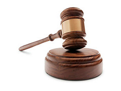 Στο «σφυρί» το τσαρδάκι του Άκη