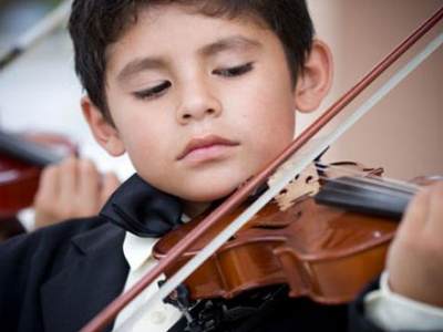 «Ρεσιτάλ νέων καλλιτεχνών»