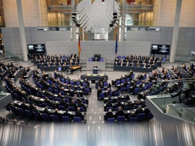 Τι είπε η Μέρκελ για την Ελλάδα στη Μπούντεσταγκ