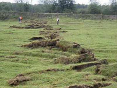 Για το ρήγμα ευθύνεται η βροχή