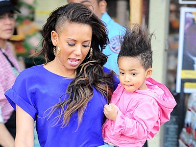 Για τα μάτια της και μόνο! Για τα μάτια της και μόνο!