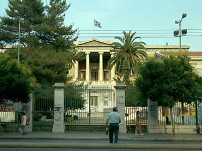 Αιφνίδια παραίτηση του Αντιπρύτανη του Μετσόβιου