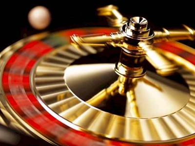 Έπαιξαν τα ρέστα στους στο Λουτράκι