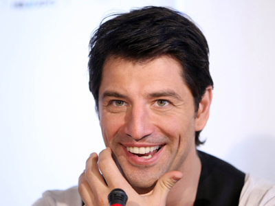 Στο νοσοκομείο ο Σάκης Ρουβάς Στο νοσοκομείο ο Σάκης Ρουβάς