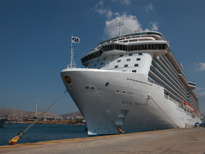 Ο Πειραιάς υποδέχτηκε το “Royal Princess”