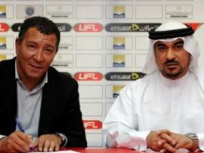 Ανέλαβε την Αλ Αχλί ο Τεν Κάτε