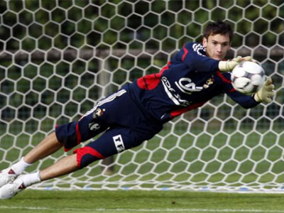 Τα έβαλε με την μπάλα του Μουντιάλ ο Λορίς