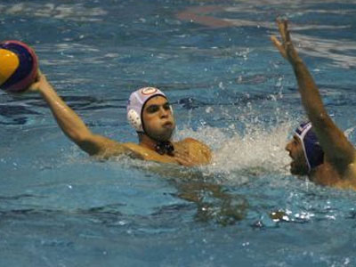 Πόλο: Συνέχισαν με νίκες Ολυμπιακός και Πανιώνιος