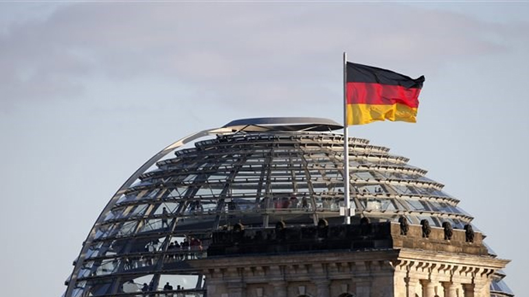 Πρόταση για επιλογή υπηκοότητας για τους Γερμανοτούρκους στα 23 έτη τους