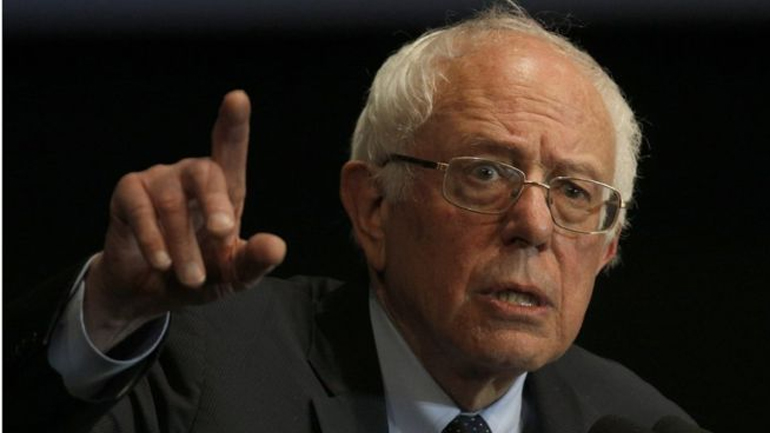 Σάντερς: «Επικίνδυνος» για τις ΗΠΑ ο Ντ. Τραμπ