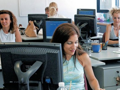 Πόσοι είναι οι υπάλληλοι του Δημοσίου;