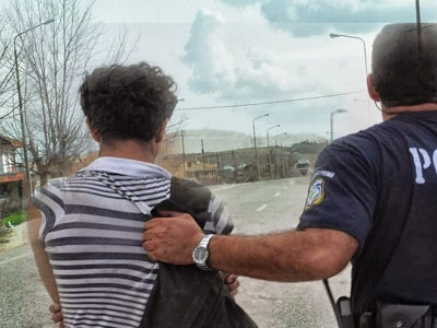 Συνελήφθη παράνομος διακινητής μεταναστών στο Μενίδι Αιτωλοακαρνανίας
