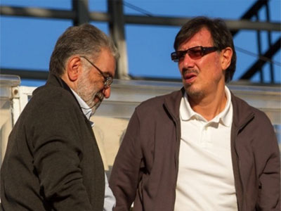 Ο Λόρι Σάντσεζ στον πάγκο του Απόλλωνα Σμύρνης