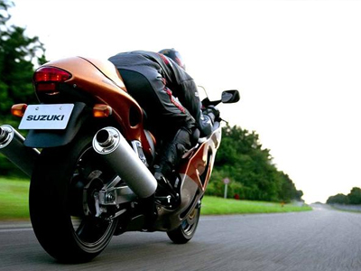 Έπιασε τα 390 χλμ./ώρα με μοτοσικλέτα….