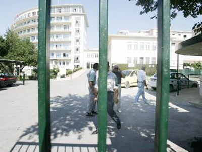 Καταγγέλλουν την περικοπή των εφημεριών