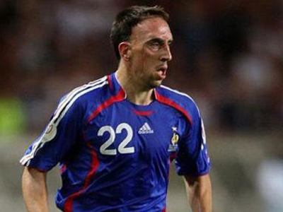 Γαλλία: Υπουργός κατά Ριμπερί και Μπενζεμά