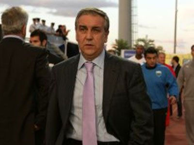 Λεβαδειακός: Χωρίς Μπούσι και Αγκάλι στο Περιστέρι