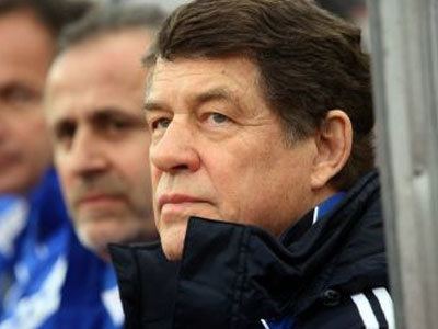 Ρεχάγκελ: Δεν σκέφτομαι να αποχωρήσω