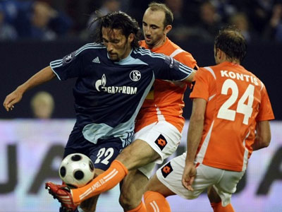 ΑΠΟΕΛ: Νοκ-άουτ οι Χάτζι και Πουρσαϊτίδης