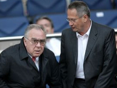 Ολυμπιακός: Στα γραφεία της ΠΑΕ ο Σωκράτης Κόκκαλης