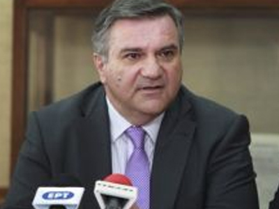 «Κανείς δεν υπαλληλοποιείται, αν δεν το θέλει»