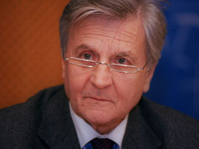 Trichet: «Το ευρώ δεν κινδυνεύει»
