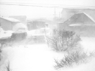 Σφοδρή χιονοθύελλα πλήττει την Μαγνησία