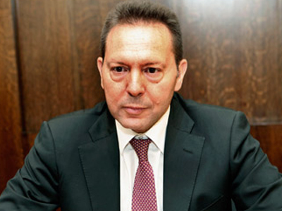 Αιχμές για την επιλογή Στουρνάρα