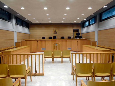 Απέχουν από τα καθήκοντά τους οι δικηγόροι την Τετάρτη