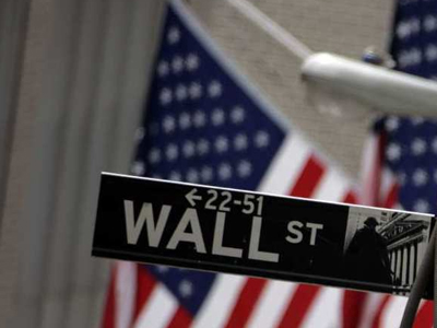 Ισχυρές πιέσεις στη Wall Street Ισχυρές πιέσεις στη Wall Street