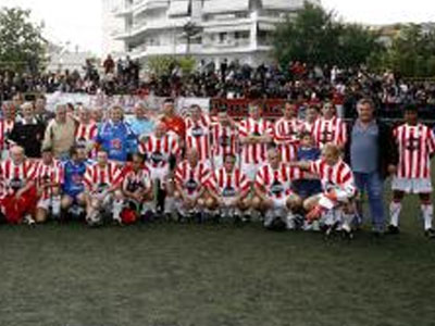 Ολυμπιακός: Τιμητικές βραβεύσεις στην κοπή της πίτας των βετεράνων