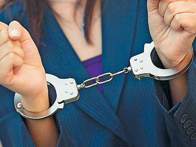 Κρατούμενη αναγνώρισε αυτόν που την εξαπάτησε πριν από χρόνια