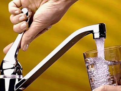 Ε.Ε.: Αυξάνονται οι υπογραφές για να μην ιδιωτικοποιηθεί το νερό