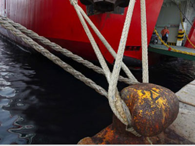 Απειλούν με απεργίες οι ναυτεργάτες