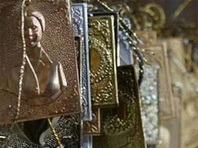 Κρήτη: Έκλεβε τάματα πιστών και χρήματα από εκκλησίες