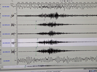 Οκτώ στα δέκα σπίτια κινδυνεύουν από τον σεισμό