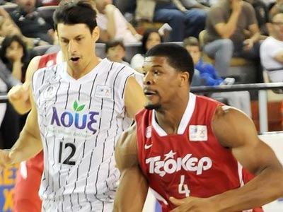 Πρόκριση για τον Ολυμπιακό