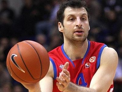 «Κρέμασε» τη φανέλα του με τίτλο ο Παπαλουκάς «Κρέμασε» τη φανέλα του με τίτλο ο Παπαλουκάς