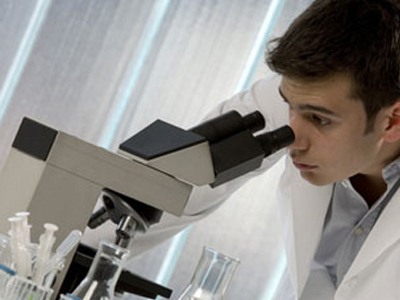 SEXUALITY: Καλύτερα τα αποτελέσματα του χειρουργείου από την ορμονοθεραπεία στον εντοπισμένο καρκίνο του προστάτη