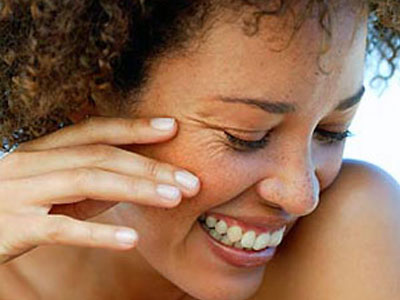 Γονιμότητα: Μια καλή δόση γέλιου αυξάνει την επιτυχία της εξωσωματικής γονιμοποίησης!