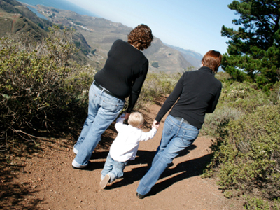 SEXUALITY: Ομοφυλόφιλοι γονείς
