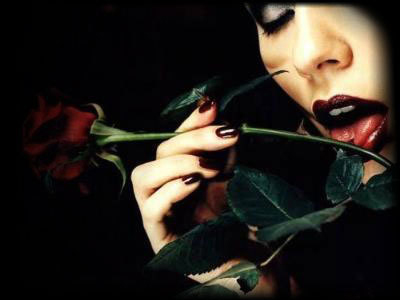 SEXUALITY:  Έρευνα: Οι ισχυροί περισσότερο ένοχοι για «ηθική υποκρισία»